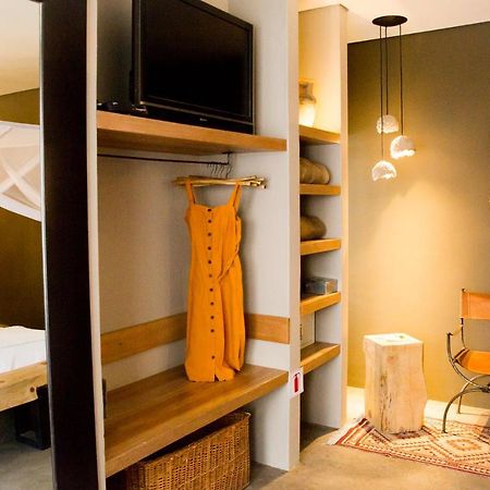 Olive Grove Guesthouse Виндхук Экстерьер фото