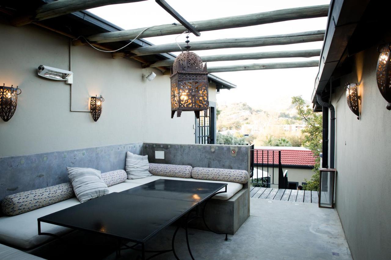 Olive Grove Guesthouse Виндхук Экстерьер фото